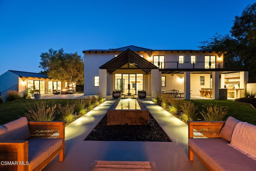 Mulholland Canyon Ranch Perched high above the Malibu coast and - Beach Home for sale in Malibu, California on Beachhouse.com