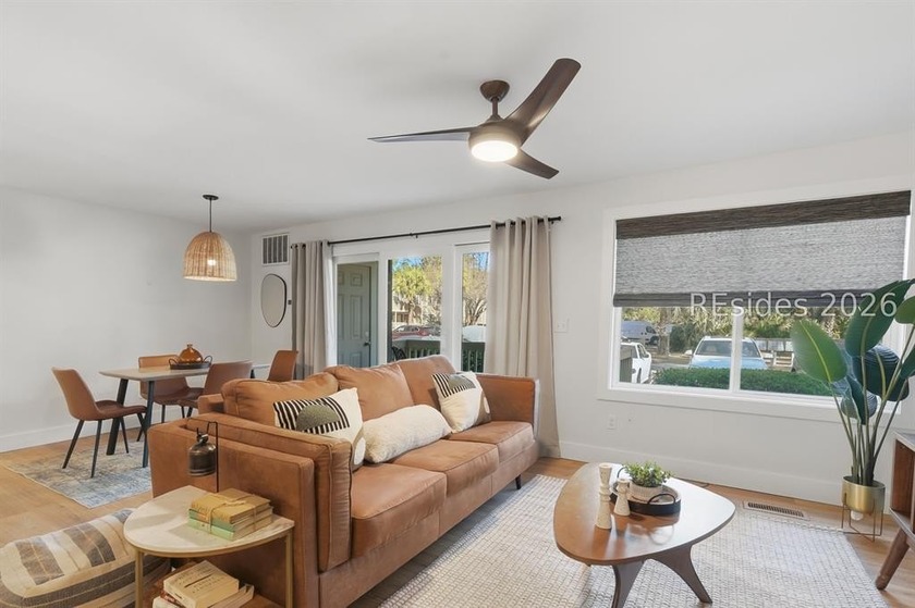 This first-floor condo features all new interior paint, updated - Beach Condo for sale in Hilton Head Island, South Carolina on Beachhouse.com