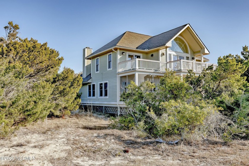 Perched on Bald Head's high dunes, enjoying Atlantic seascapes - Beach Home for sale in Bald Head Island, North Carolina on Beachhouse.com