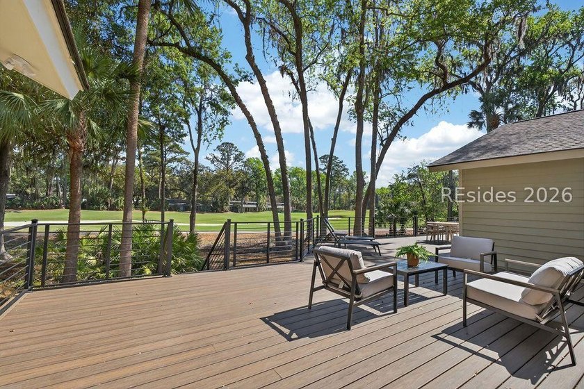 Welcome to 2 Willow Oak Road West, an extraordinary and - Beach Home for sale in Hilton Head Island, South Carolina on Beachhouse.com
