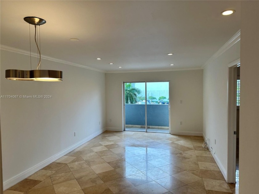 Property is currently tenant occupied until October 2025 with a - Beach Condo for sale in Miami Beach, Florida on Beachhouse.com