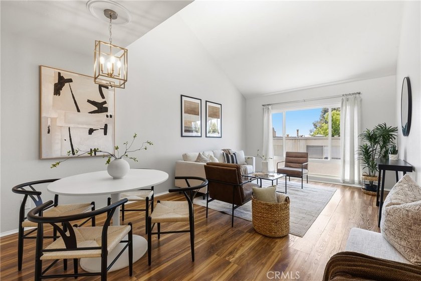 Welcome home to this bright and beautifully updated upstairs 1 - Beach Condo for sale in San Diego, California on Beachhouse.com