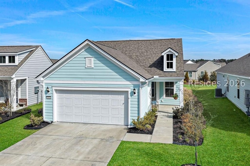 Completed in 2023, this refined Contour model offers an elevated - Beach Home for sale in Bluffton, South Carolina on Beachhouse.com