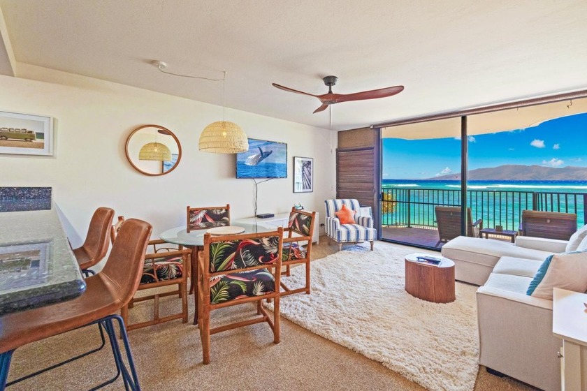 Welcome to Kahana Reef 204! Enjoy spectacular ocean and outer - Beach Condo for sale in Lahaina, Hawaii on Beachhouse.com