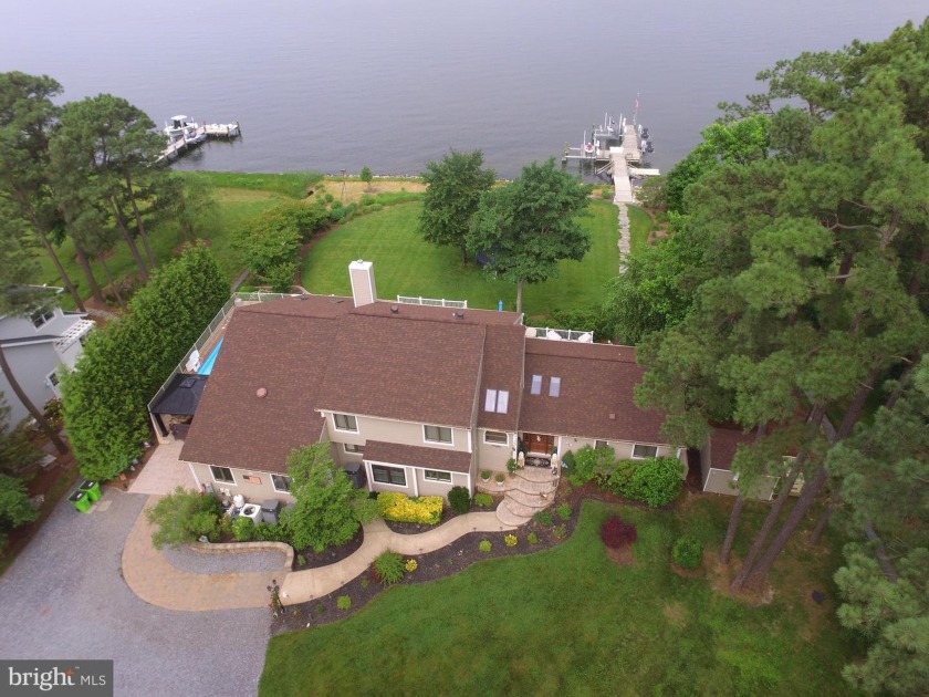 You are going to love this Prospect Bay waterfront home with - Beach Home for sale in Grasonville, Maryland on Beachhouse.com