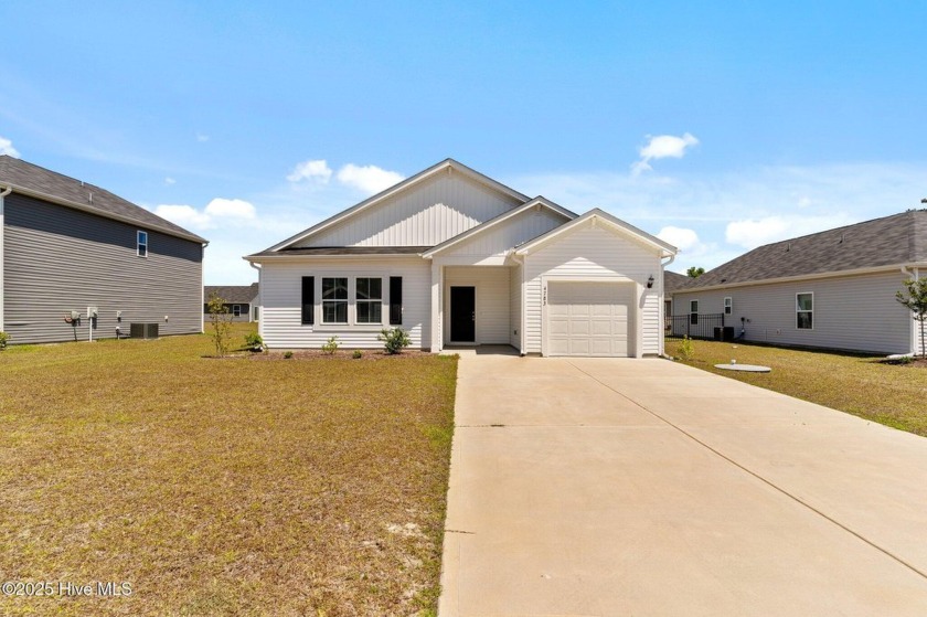 This wonderful home is ready for you to move in!  Barely 2 years - Beach Home for sale in Southport, North Carolina on Beachhouse.com