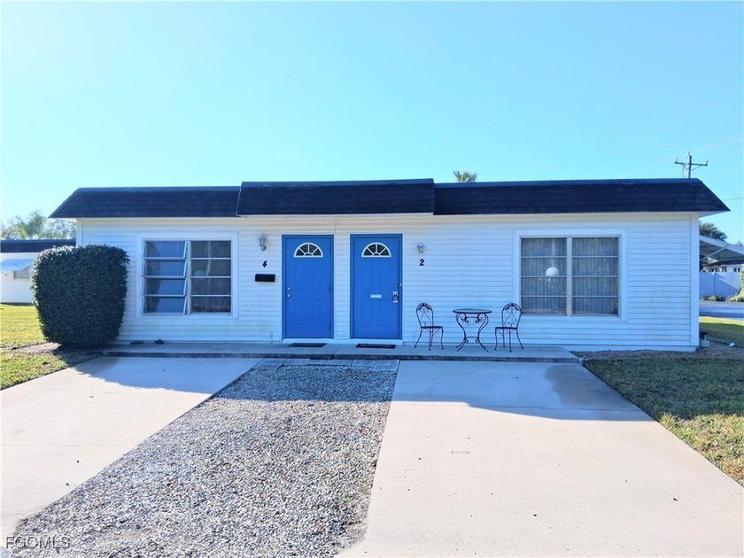 Welcome to this meticulously maintained end-unit residence - Beach Home for sale in Lehigh Acres, Florida on Beachhouse.com