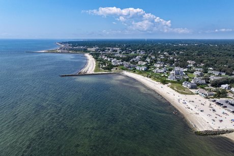 Enjoy the comfort and ease of this classic year-round beach - Beach Home for sale in West Harwich, Massachusetts on Beachhouse.com