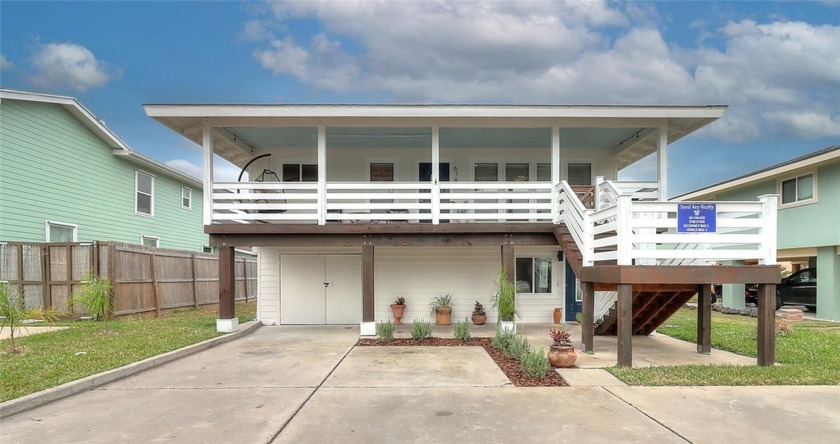 Popular turn key rental and no HOA! Centrally located Port A - Beach Home for sale in Port Aransas, Texas on Beachhouse.com