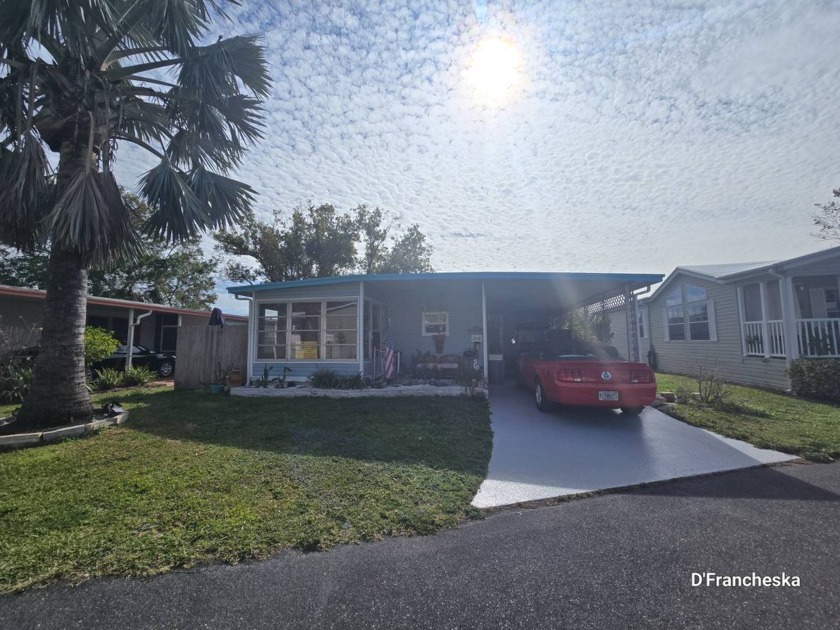 Charming 1969 Mobile Home in a Five-Star Community    Step into - Beach Home for sale in Clearwater, Florida on Beachhouse.com