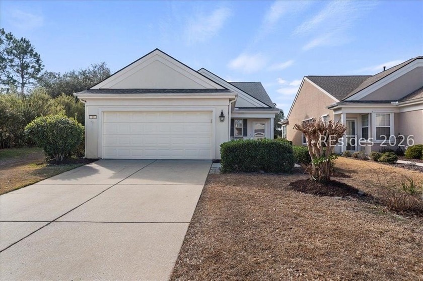 A beautifully maintained 2-bedroom home with a versatile flex - Beach Home for sale in Bluffton, South Carolina on Beachhouse.com