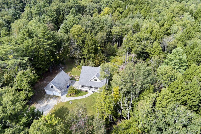 Spacious and stylish, this contemporary south-facing home with a - Beach Home for sale in Lincolnville, Maine on Beachhouse.com