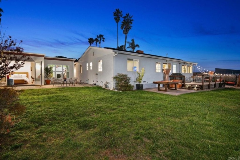 Experience breathtaking panoramic ocean views from this - Beach Home for sale in Encinitas, California on Beachhouse.com