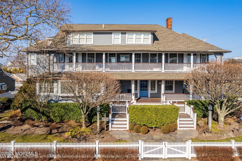 A must see!... this grand Bay Head classic has been completely - Beach Home for sale in Bay Head, New Jersey on Beachhouse.com