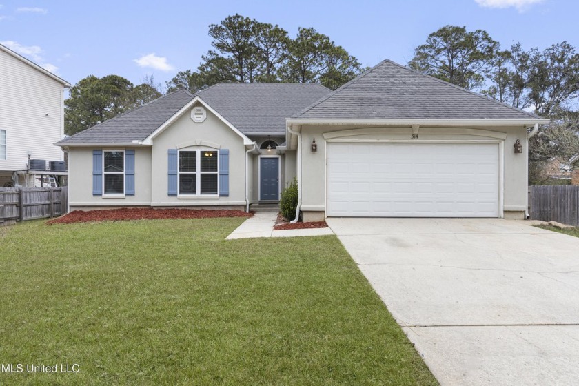 This 1725 square foot affordable home is located  in the popular - Beach Home for sale in Pass Christian, Mississippi on Beachhouse.com