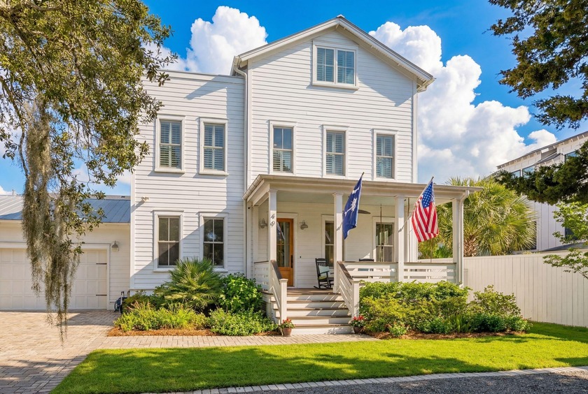 Nestled at the end of a private street in The Old Village, 49 - Beach Home for sale in Mount Pleasant, South Carolina on Beachhouse.com