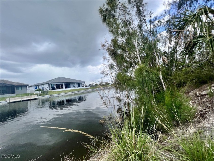 Beautiful eastern rear exposure canal lot with gulf access in a - Beach Lot for sale in Cape Coral, Florida on Beachhouse.com