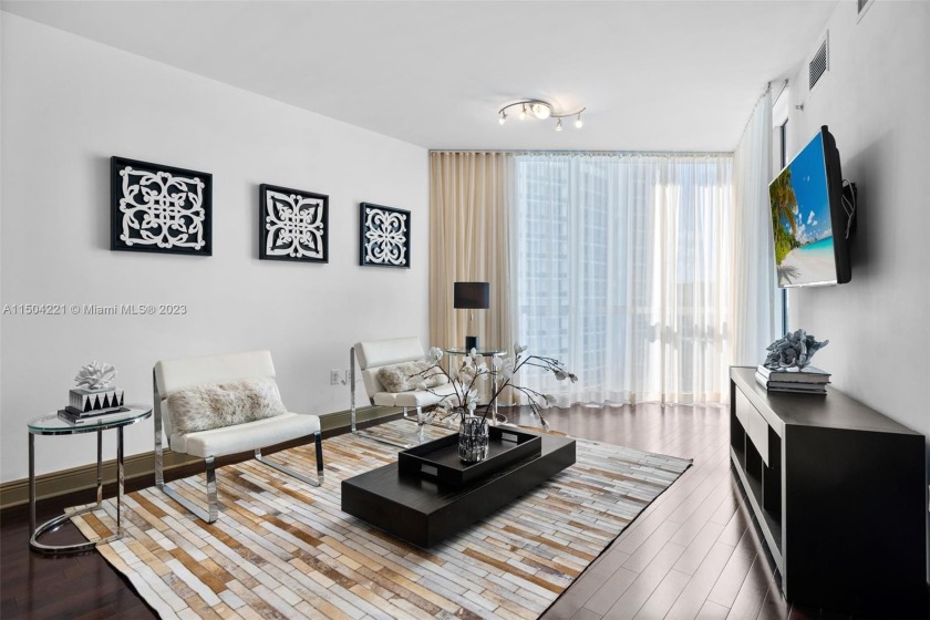 COME AND FALL IN LOVE WITH THIS  FIVE STAR LUXURY LIFE STYLE - Beach Condo for sale in Sunny Isles Beach, Florida on Beachhouse.com