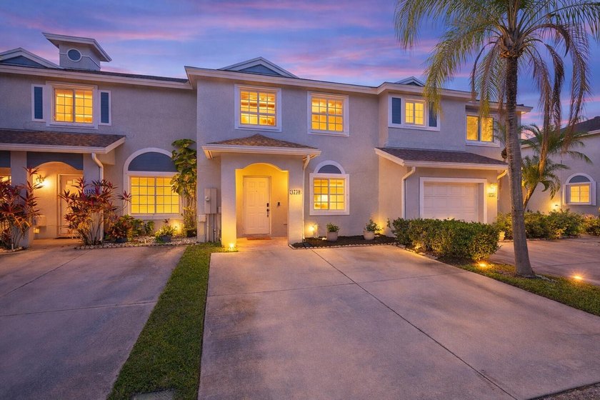 Welcome to Waterways - Heron Landing, a beautifully maintained - Beach Townhome/Townhouse for sale in Deerfield Beach, Florida on Beachhouse.com