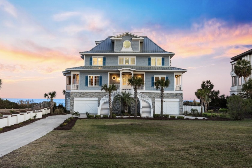 Welcome to one of the most prestigious oceanfront homes on the - Beach Home for sale in Myrtle Beach, South Carolina on Beachhouse.com