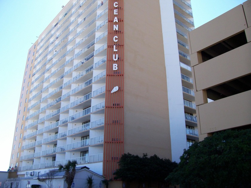 Sands Ocean Club Unit 619 is a 2 bedroom 2 bath unit that faces - Beach Condo for sale in Myrtle Beach, South Carolina on Beachhouse.com