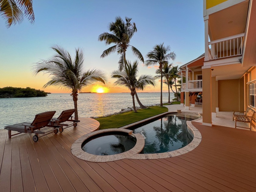 You will find the true essence of Florida Keys living when you - Beach Home for sale in Summerland Key, Florida on Beachhouse.com