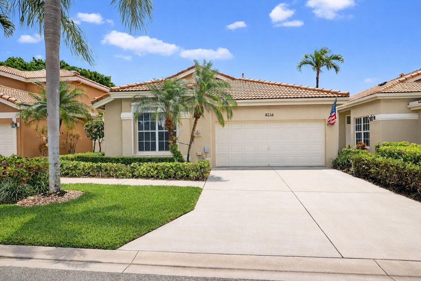 This beautifully maintained 3 bedroom 2 full bathroom home is - Beach Home for sale in West Palm Beach, Florida on Beachhouse.com