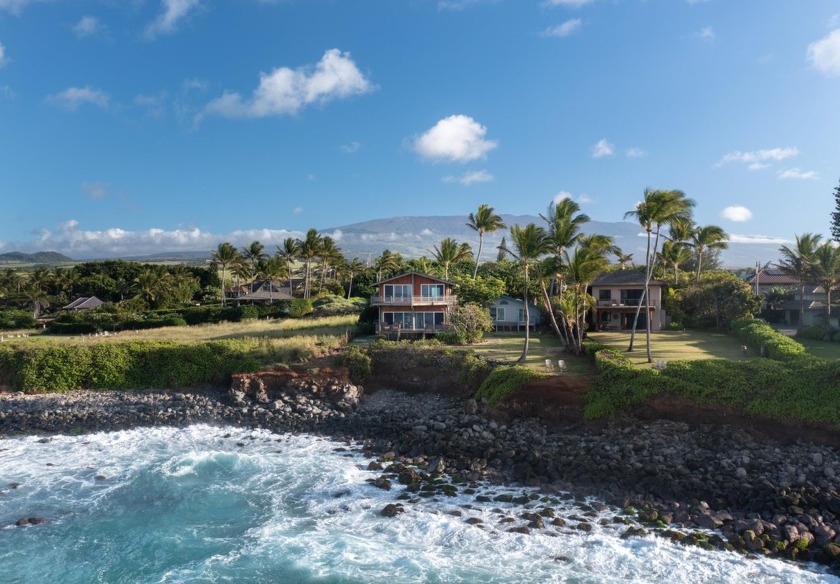 Oceanfront home and cottage in a highly desirable private and - Beach Home for sale in Paia, Hawaii on Beachhouse.com