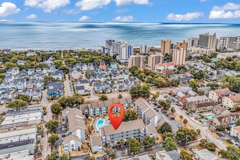 Lovely top floor 2-Bedroom, 2-bath condo with POOL VIEW and it's - Beach Condo for sale in Myrtle Beach, South Carolina on Beachhouse.com