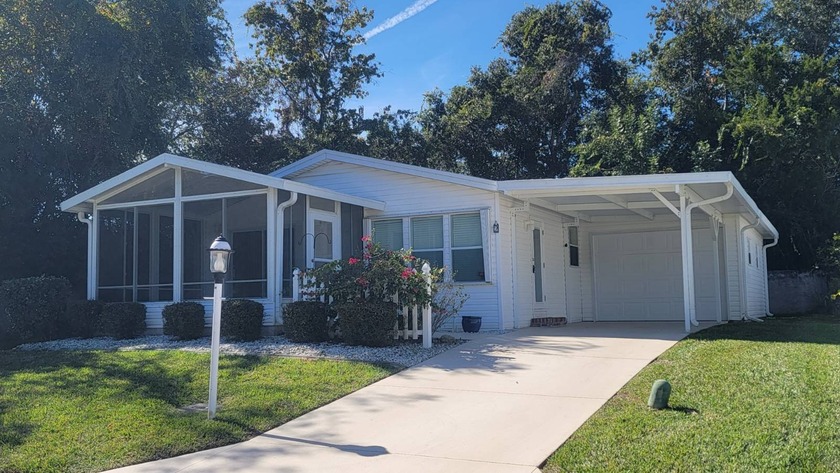 Prime location in the desirable Plantation Oaks community - - Beach Home for sale in Flagler Beach, Florida on Beachhouse.com
