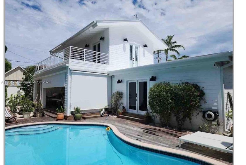 Welcome to 544 Allandale Rd -- a beautifully remodeled island - Beach Home for sale in Key Biscayne, Florida on Beachhouse.com