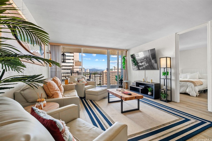 Recently upgraded furnished condo like a model home. Beautiful - Beach Condo for sale in Honolulu, Hawaii on Beachhouse.com