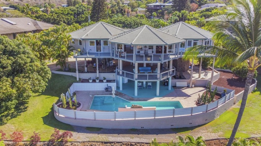 First time ever on the market, the original owner's new offering - Beach Home for sale in Kihei, Hawaii on Beachhouse.com