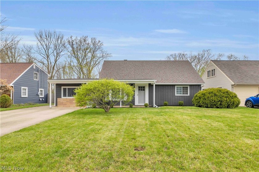Welcome to 4905 Madison Avenue in Sheffield Lake, a beautifully - Beach Home for sale in Sheffield Lake, Ohio on Beachhouse.com
