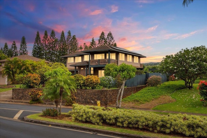 If you have imagined your home with both spectacular views, as - Beach Home for sale in Lahaina, Hawaii on Beachhouse.com