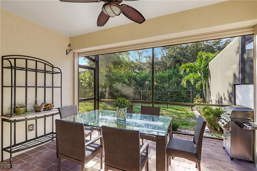 CLOSEST PROXIMITY TO RESORT STYLE AMENITIES! Original owner - Beach Home for sale in Fort Myers, Florida on Beachhouse.com