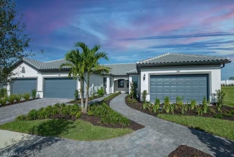 Move to Del Webb - Naples now! This lovely Cascadia has a large - Beach Home for sale in Ave Maria, Florida on Beachhouse.com
