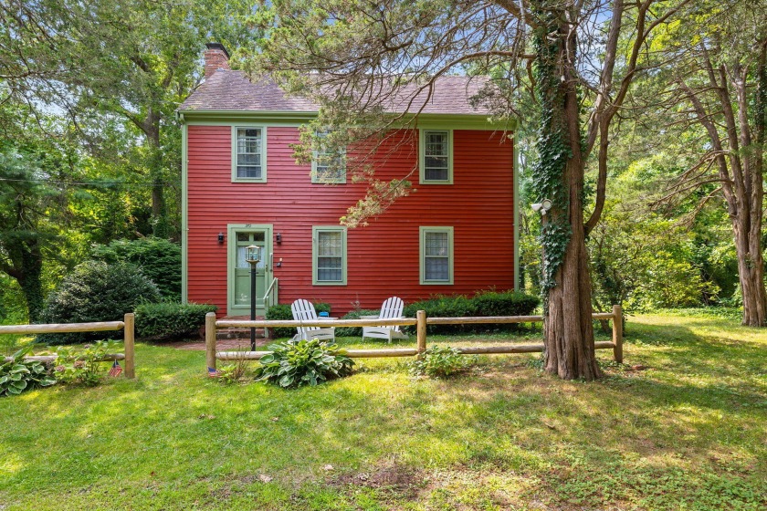 970 Main Street is a 2 story salt box style home in a highly - Beach Home for sale in Dennis, Massachusetts on Beachhouse.com