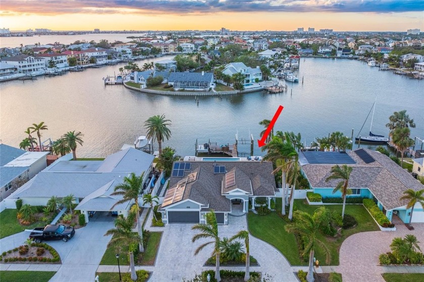 Welcome to an oasis where Florida's coastal lifestyle shines - Beach Home for sale in Gulfport, Florida on Beachhouse.com