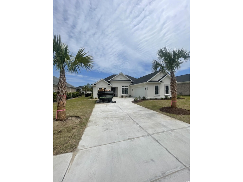 Check out this fully custom 3 bed, 2 bath all Stucco split level - Beach Home for sale in Myrtle Beach, South Carolina on Beachhouse.com