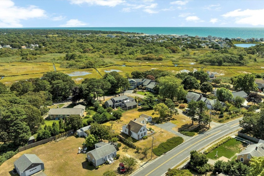 Charming Cape Cod-style home located close to popular West - Beach Home for sale in West Dennis, Massachusetts on Beachhouse.com