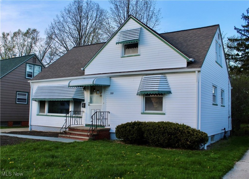 Welcome to this solid bungalow ready for your personal touch in - Beach Home for sale in Willowick, Ohio on Beachhouse.com