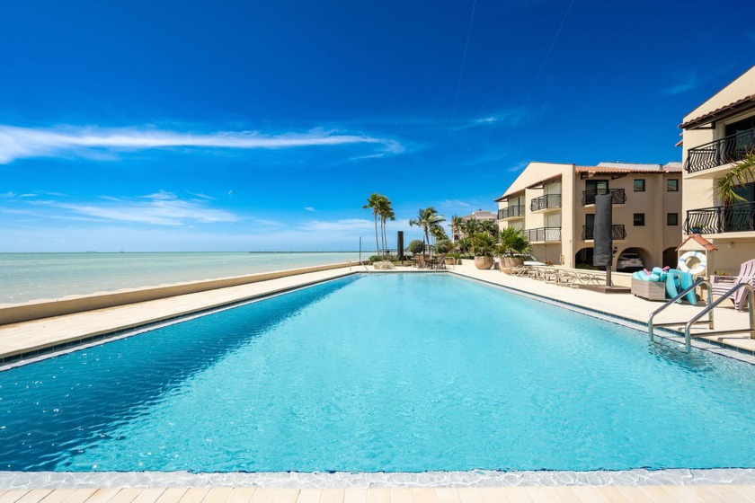 Stunning Casa Caselles condominium recently renovated! Enjoy - Beach Townhome/Townhouse for sale in Key West, Florida on Beachhouse.com