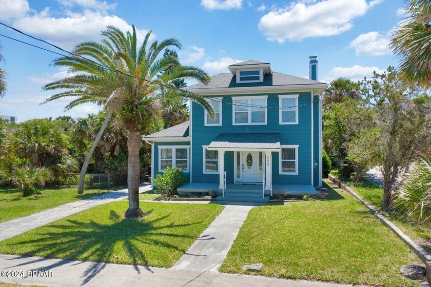 ***GREAT PRICING***SELLER IS VERY MOTIVATED***TAKE THE TIME TO - Beach Home for sale in Daytona Beach, Florida on Beachhouse.com