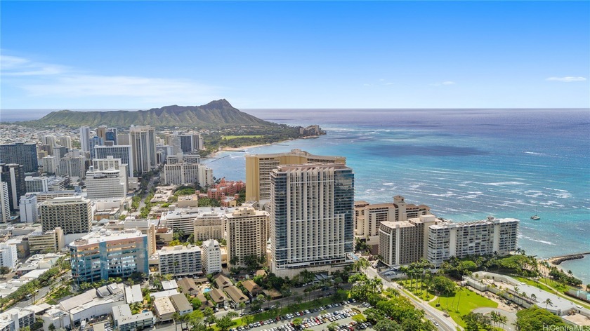 Experience refined island living at Ka La'i, where privacy - Beach Condo for sale in Honolulu, Hawaii on Beachhouse.com