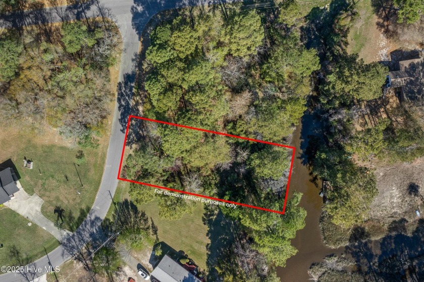 Welcome to Your Slice of Paradise Along the Calabash River Tidal - Beach Lot for sale in Calabash, North Carolina on Beachhouse.com