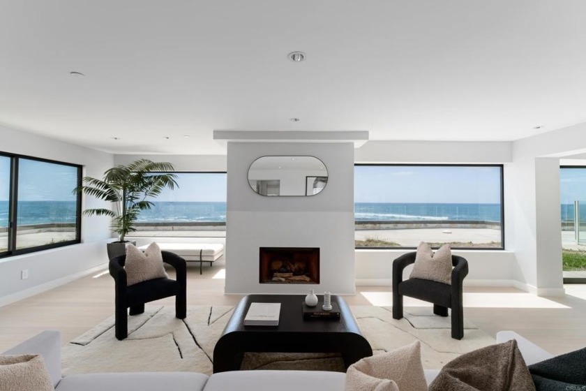 This fully renovated, ground-level oceanfront condo offers - Beach Condo for sale in La Jolla, California on Beachhouse.com