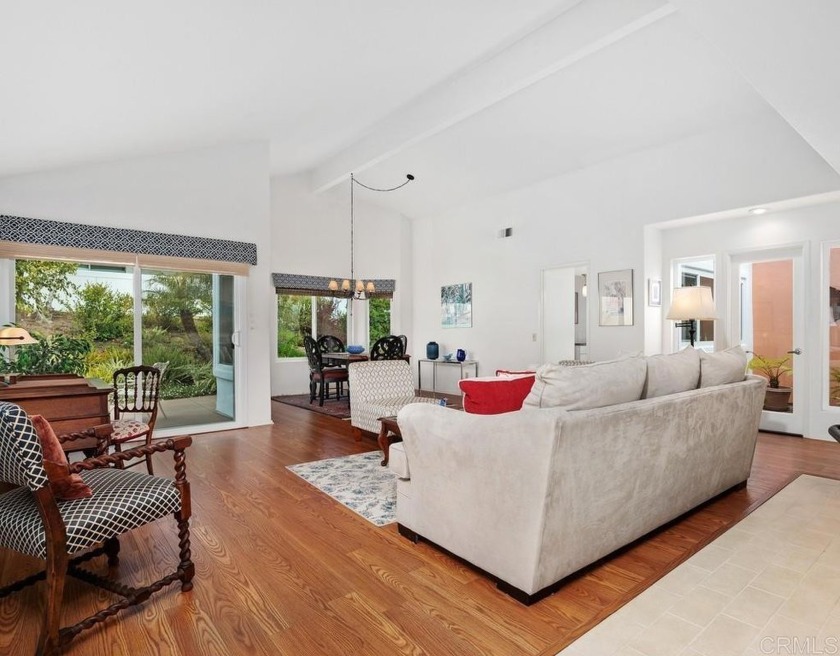 Beautiful single level St. Tropez Floor Plan in turnkey - Beach Home for sale in Oceanside, California on Beachhouse.com