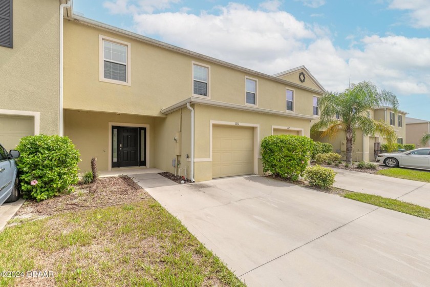 2019 built 3 bedroom, 3 bath , 1 car garage townhome in - Beach Home for sale in Daytona Beach, Florida on Beachhouse.com