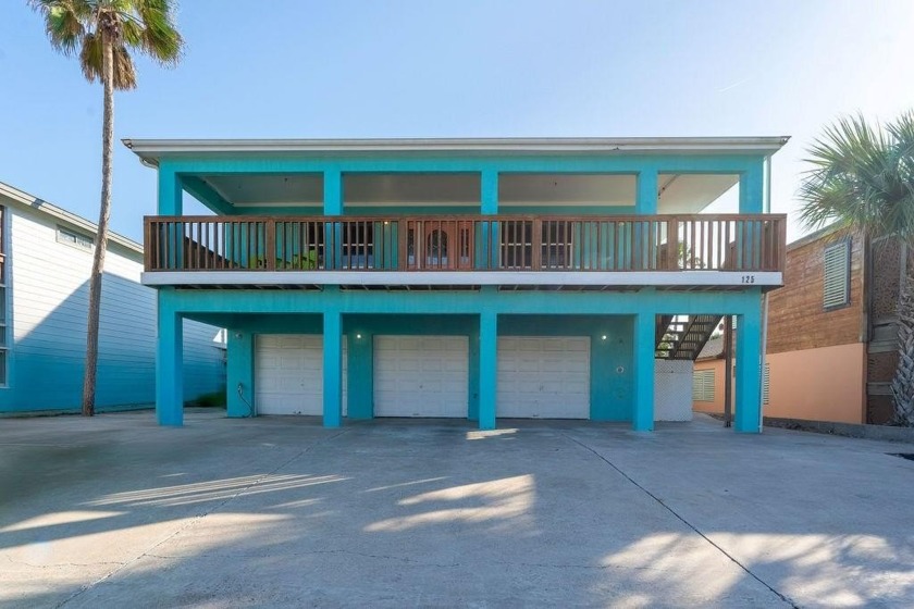 Incredible Investment Opportunity on Sunny South Padre Island! - Beach Home for sale in South Padre Island, Texas on Beachhouse.com
